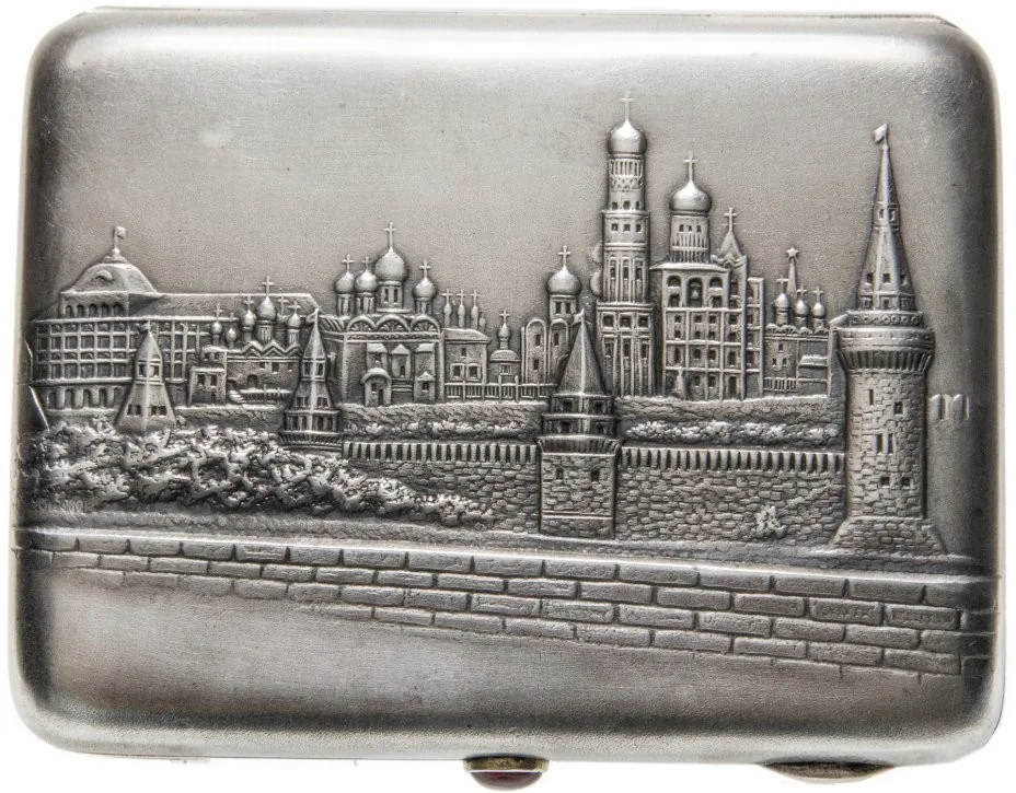 Портсигар с памятной чеканкой